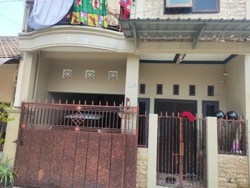 Rumah 2 Lantai Siap Huni Ploso Timur Surabaya