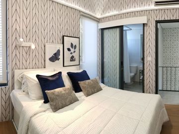 RUMAH MEWAH HARGA MURAH LUAS 2 LANTAI MYZA COZMOHOUSE BSDCITY DISKON