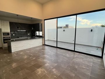 CASA EN VENTA EN ELMOLINO
