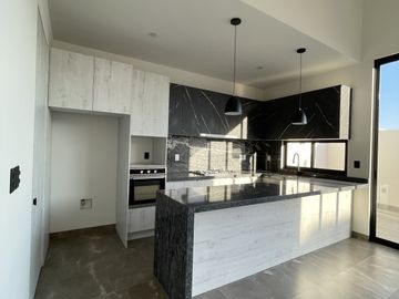 CASA EN VENTA EN ELMOLINO
