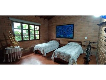 VENTA  DE FINCA EN  AMAG - SUROESTE ANTIOQUEÑO