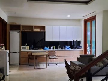 Rumah Lux Lokasi Prime De bale pakuan Ciumbuleuit