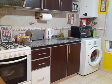 NUEVO, 10 AÑOS - PH en Venta en Boedo, duplex 3 ambientes 2 baños 62 m2 + balcón al frente, 1er piso por escalera - Virrey Liniers 1700