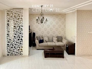Dijual Rumah 2 Lantai Di Dalam Cluster Emerald Bintaro Sektor 9