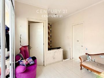 Dijual Rumah 2 Lantai Di Dalam Cluster Emerald Bintaro Sektor 9