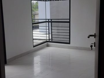Dijual Rumah Cluster 3 Lantai Siap Huni Di Depok
