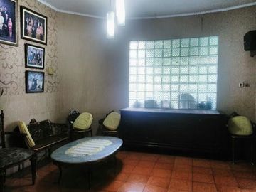 Rumah diJual di Tomang, Jakarta Barat. Untuk tempat Usaha