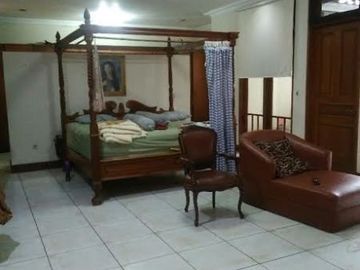 Rumah diJual di Tomang, Jakarta Barat. Untuk tempat Usaha