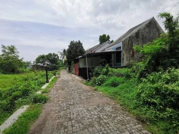 Tanah Pekarangan Dijual Dekat Hotel Hyatt di Jongke