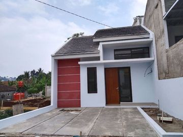 Rumah Murah di Padalarang Bandung Barat dekat Kota Baru Parahyangan Cash 336 juta