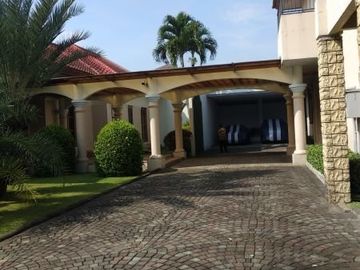 LUXURY Rumah Dago Kanayakan DKT Tubagus Ismail & Cisitu Bandung