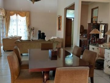LUXURY Rumah Dago Kanayakan DKT Tubagus Ismail & Cisitu Bandung
