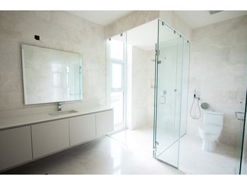 WATERFRONT PUNTA PACIFICA OCEAN REEF ISLA 2 APARTAMENTO VENTA