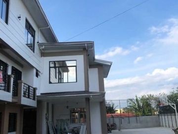 FOR SALE Fully Furnished 5BR Townhouse in Caparas Subdivision