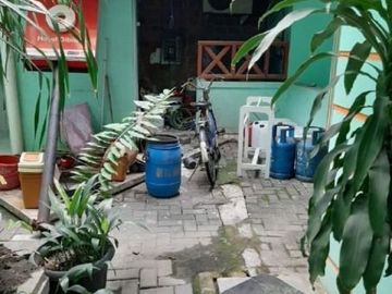 Hotel masih Aktif Rungkut Madya, 0 jalan Raya, strategis