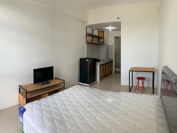 STUDIO Segera Beli Apartemen Bale Hinggil Baru Gress