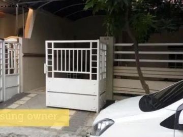 Rumah Rungkut Menanggal Harapan Row jalan 2.5 mobil