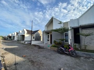 DIJUAL RUMAH TERLARIS BISA KPR DP RINGAN DIBANTUL YOGYAKARTA