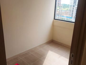 Disewakan Murah Apartemen Meikarta Luas 3BR