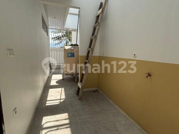 Dijual Rumah Mewah dengan Private Pool & Bebas Banjir di Alsut