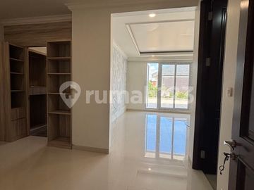 Dijual Rumah Mewah dengan Private Pool & Bebas Banjir di Alsut