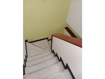 SE VENDE  CASA SECTOR  MANDALAY KENNEDY