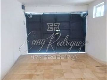 CASA EN VENTA, TRANSPORTISTAS Y HERMENEGILDO, REMODELADA, 3 REC, SIN GRAVAMEN