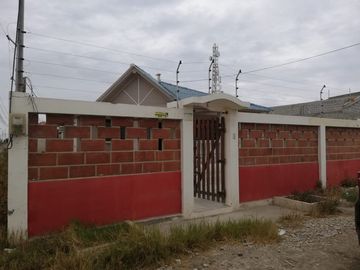 Se Vende Casa Cerca del Mar en Costa de Oro - Salinas