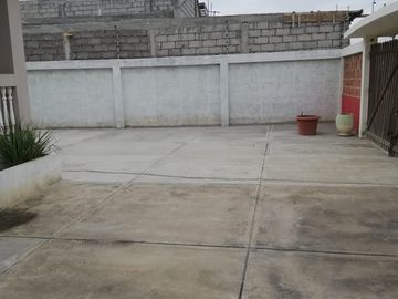 Se Vende Casa Cerca del Mar en Costa de Oro - Salinas