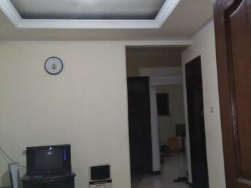 Rumah Keren di Lokasi Strategis Jl. Raya Narogong, Cileungsi - RH1783