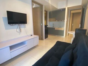 Disewakan 1 bedroom taman anggrek residence FULL FURNISH