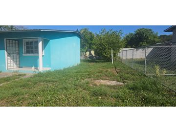 VENDO CASA EN ALGARROBOS