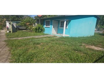 VENDO CASA EN ALGARROBOS