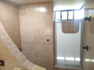 Casa Residencial de un Piso en venta, zona Carcaña, Recta a Cholula, Puebla