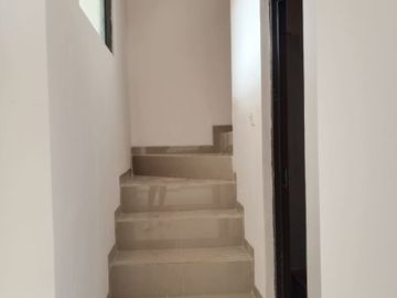 Rumah Promo Mainroad Cicaheum Kota Lokasi dkt Pemkot Bandung Biofarma