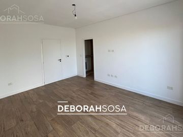 Casa en venta en 5 ambientes Al Agua 2 plantas - El Canton - Escobar, Zona Norte(Con Renta)