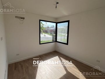 Casa en venta en 5 ambientes Al Agua 2 plantas - El Canton - Escobar, Zona Norte(Con Renta)