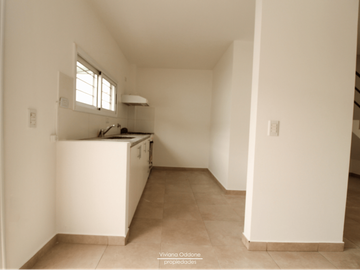 Dúplex minimalista en venta Ituzaingó