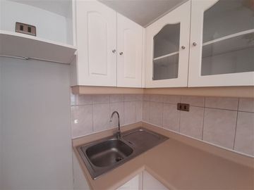 Departamento en Venta en San Isidro con Alonso Ovalle. Metro Santa Lucía