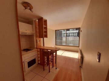 Departamento en Venta en San Isidro con Alonso Ovalle. Metro Santa Lucía