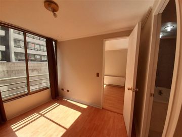 Departamento en Venta en San Isidro con Alonso Ovalle. Metro Santa Lucía