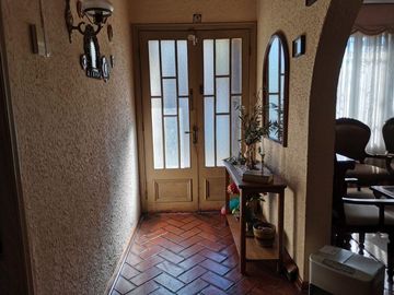 Vende Casa Apta Comercial