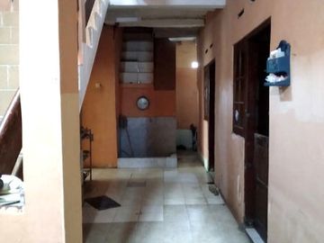 Rumah Induk dan Kos di Maguwoharjo dekat Banyak Kampus