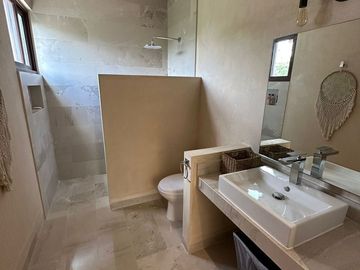 Casa en Venta en Mérida, Xtakay, Country Club, Komchen