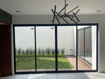 VENTA CASA EN VILLA MAGNA