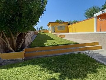 QUINTA EN VENTA CENTRO CIENEGA DE FLORES