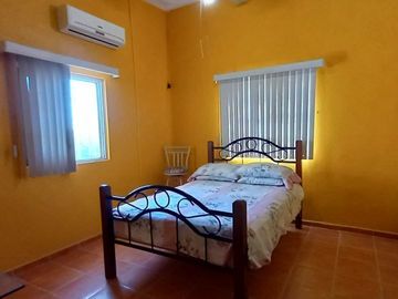 QUINTA EN VENTA CENTRO CIENEGA DE FLORES