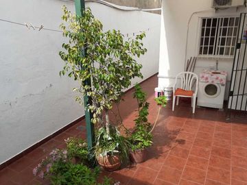 Chalet en venta en Banfield Este