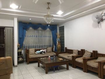DIJUAL CEPAT !! Rumah Bagus 2 Kavling Jadi 1, HargaOk Bisa Nego