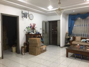 DIJUAL CEPAT !! Rumah Bagus 2 Kavling Jadi 1, HargaOk Bisa Nego